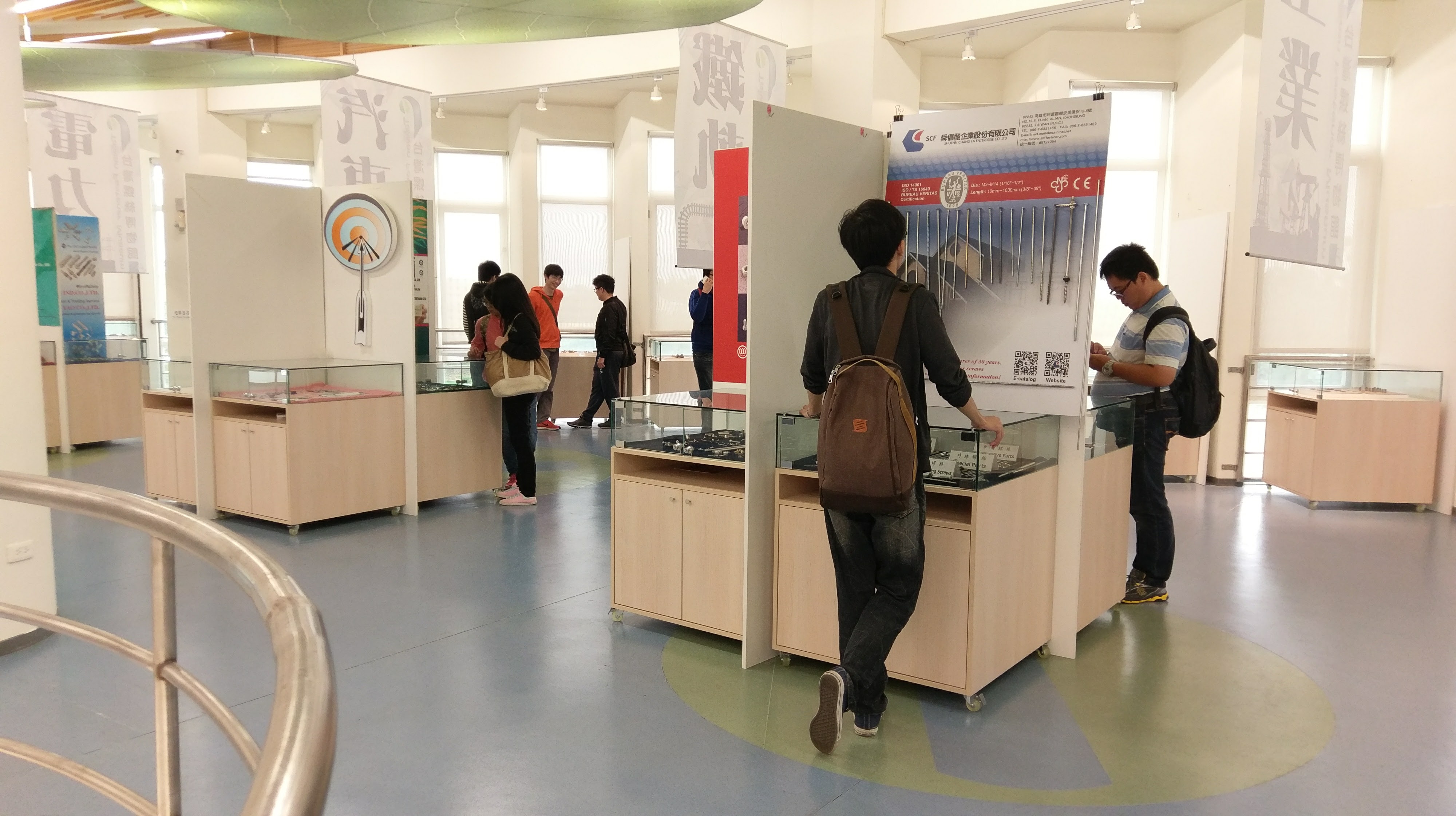 105.11.23-屏東大學應用物理系大三師生校外教學蒞臨參觀-活動照片
