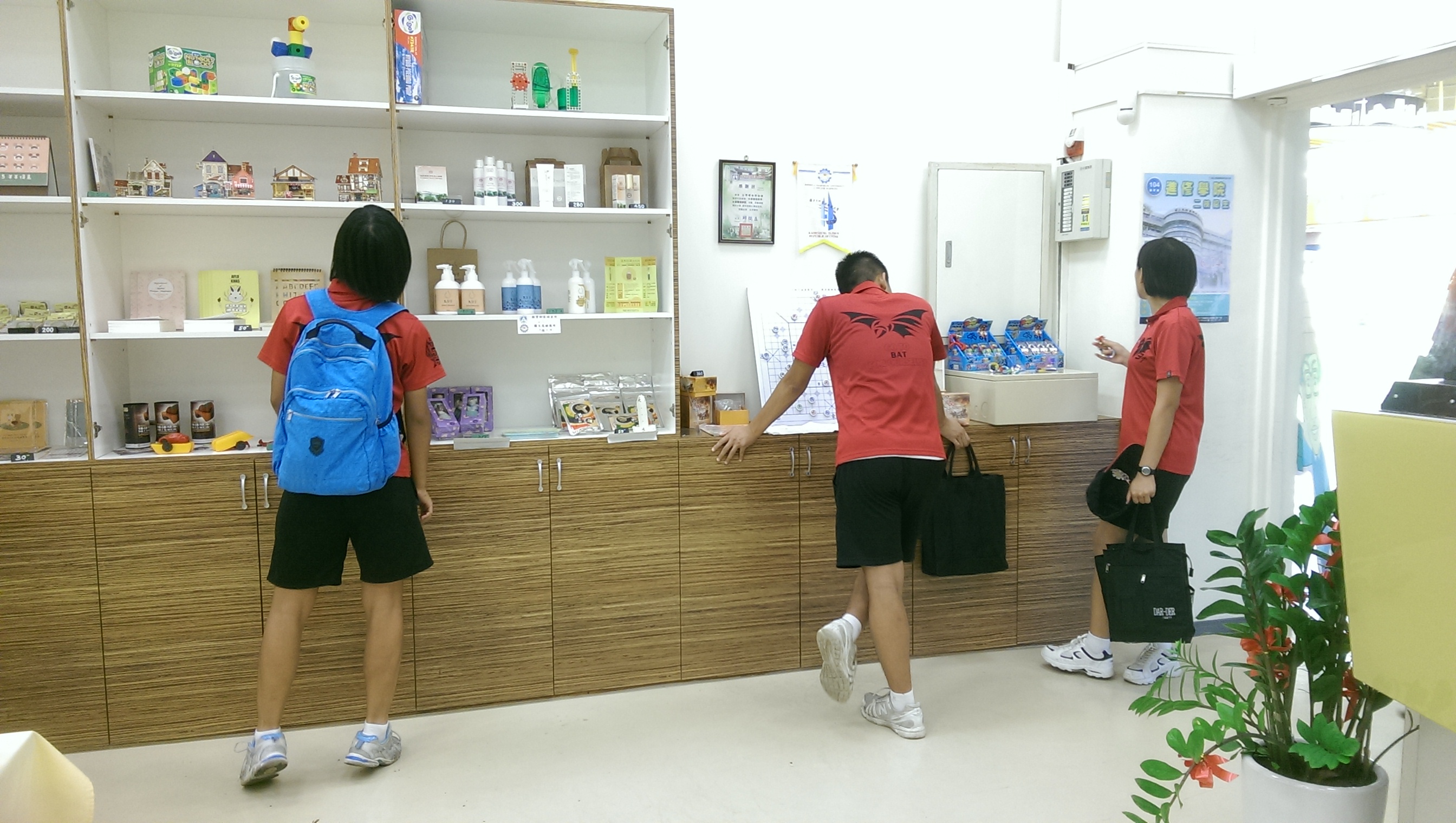 104.5.29-空航技院大一師生校外教學蒞臨參觀-活動照片