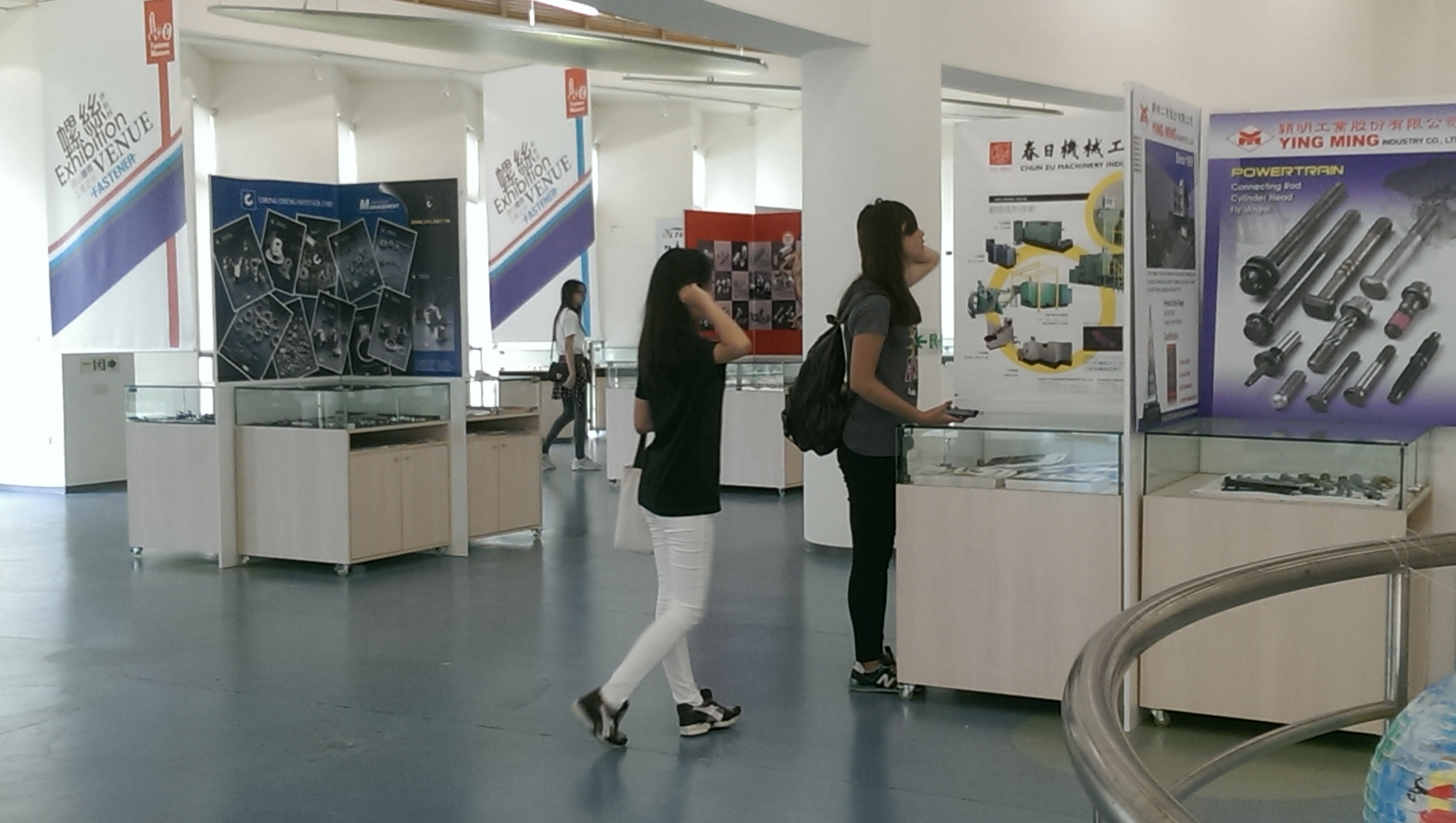 104.7.29-樹德科大國際企業系師生暑期專題報告蒞臨參觀-活動照片